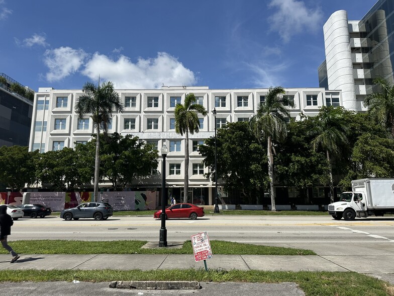 3000 Biscayne Blvd, Miami, FL for rent - Building Photo - Image 1 of 14