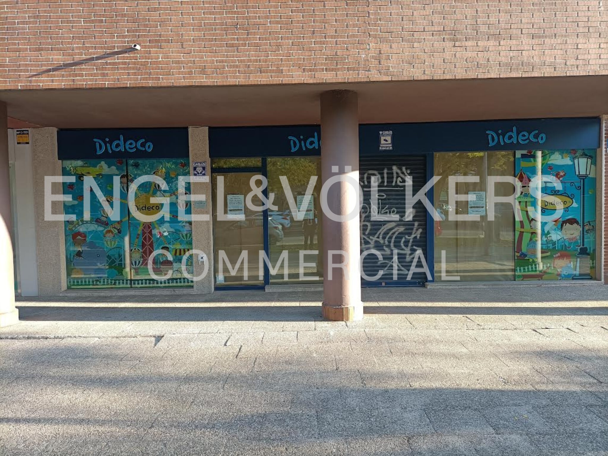 Build-to-Rent in Madrid, Madrid for sale Primary Photo- Image 1 of 4