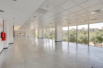 Calle de Arequipa, 1, Madrid, Madrid to rent Interior Photo- Image 2 of 15