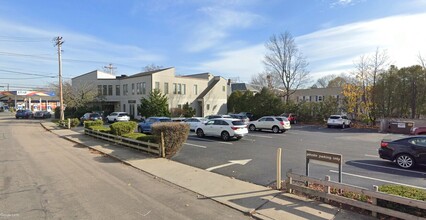 883 Black Rock Tpke, Fairfield, CT for rent Building Photo- Image 1 of 2