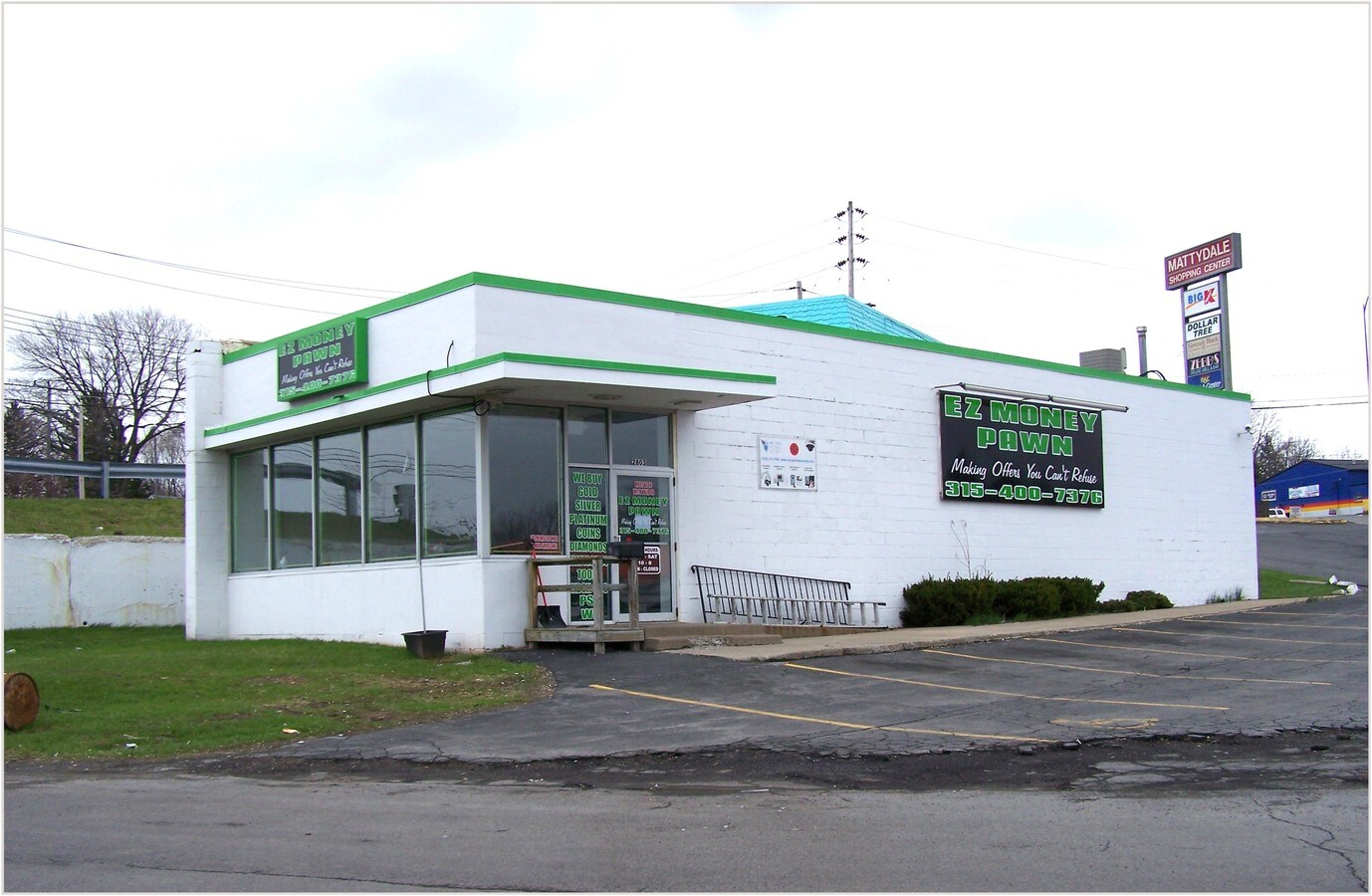 2803 Brewerton Rd, Mattydale 13211