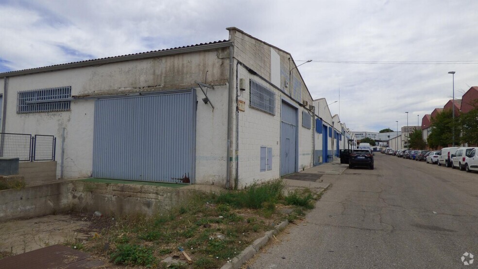 Industrial in Algete, MAD for rent - Building Photo - Image 2 of 21