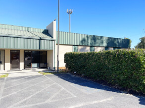 1930 Hanahan Rd, North Charleston, SC for rent Building Photo- Image 2 of 12