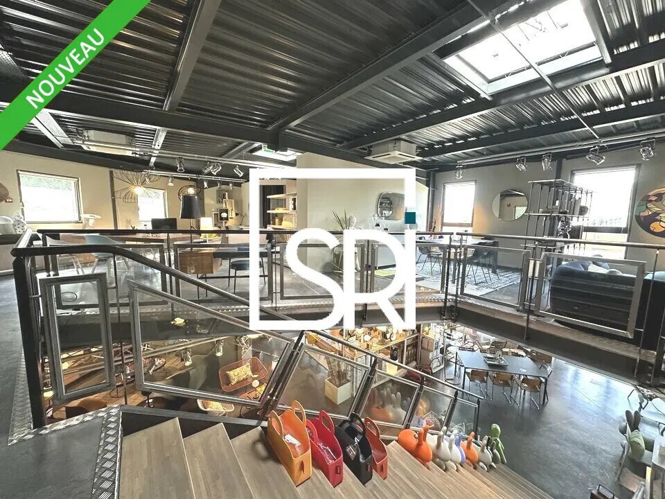 Location Commerce 760 m² - Photo 1