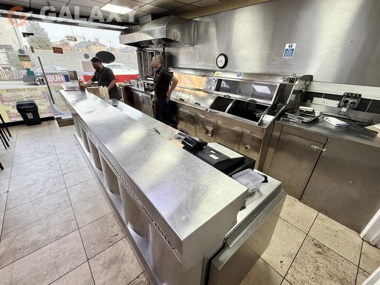 97 Whitton Rd, Hounslow for sale - Building Photo - Image 1 of 1