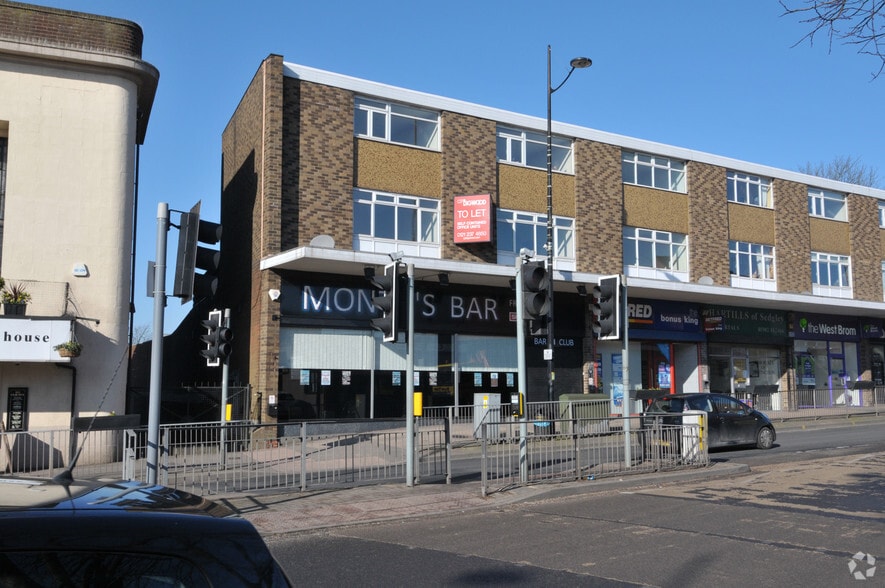 1-3 High St, Dudley to rent - Building Photo - Image 2 of 5