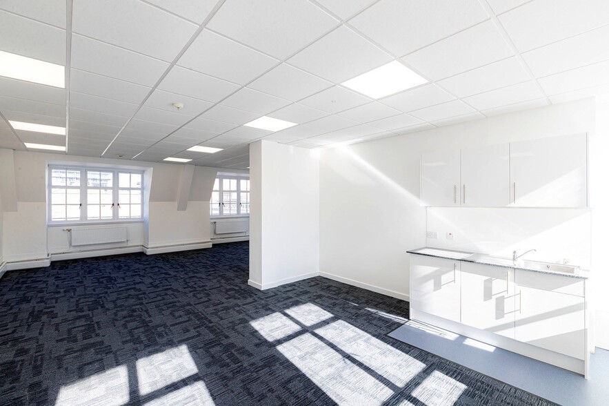 49 Bath St, Glasgow to rent - Building Photo - Image 2 of 3