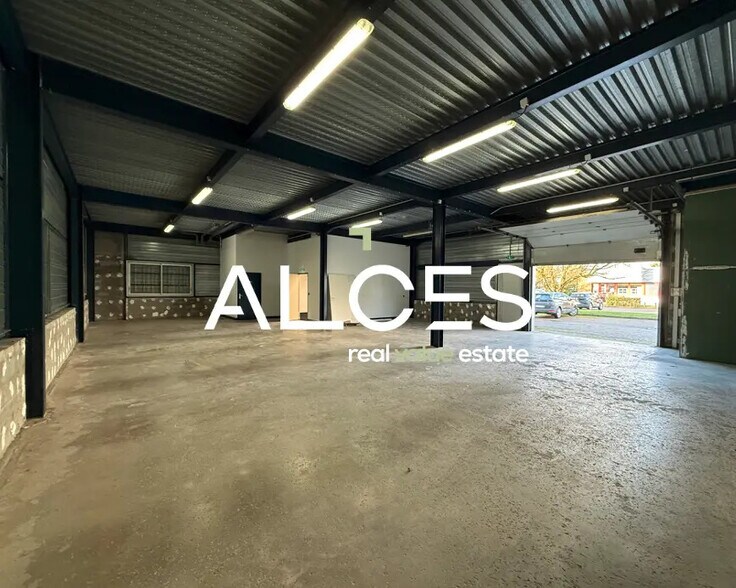 Light Industrial in Mérignac to rent - Interior Photo - Image 3 of 4