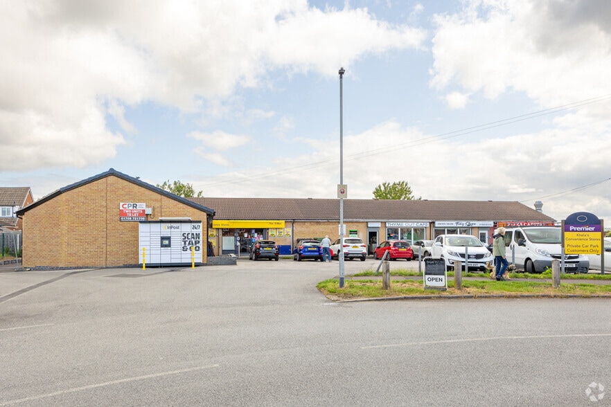 115-123 Whitehill Rd, Rotherham to rent - Building Photo - Image 2 of 2