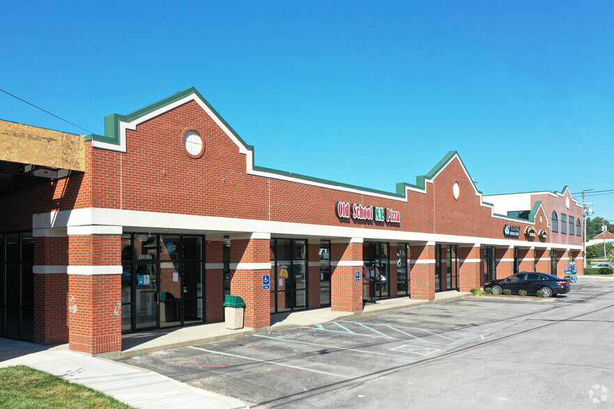 12905-12909 Factory Ln, Louisville, KY for rent - Building Photo - Image 3 of 7