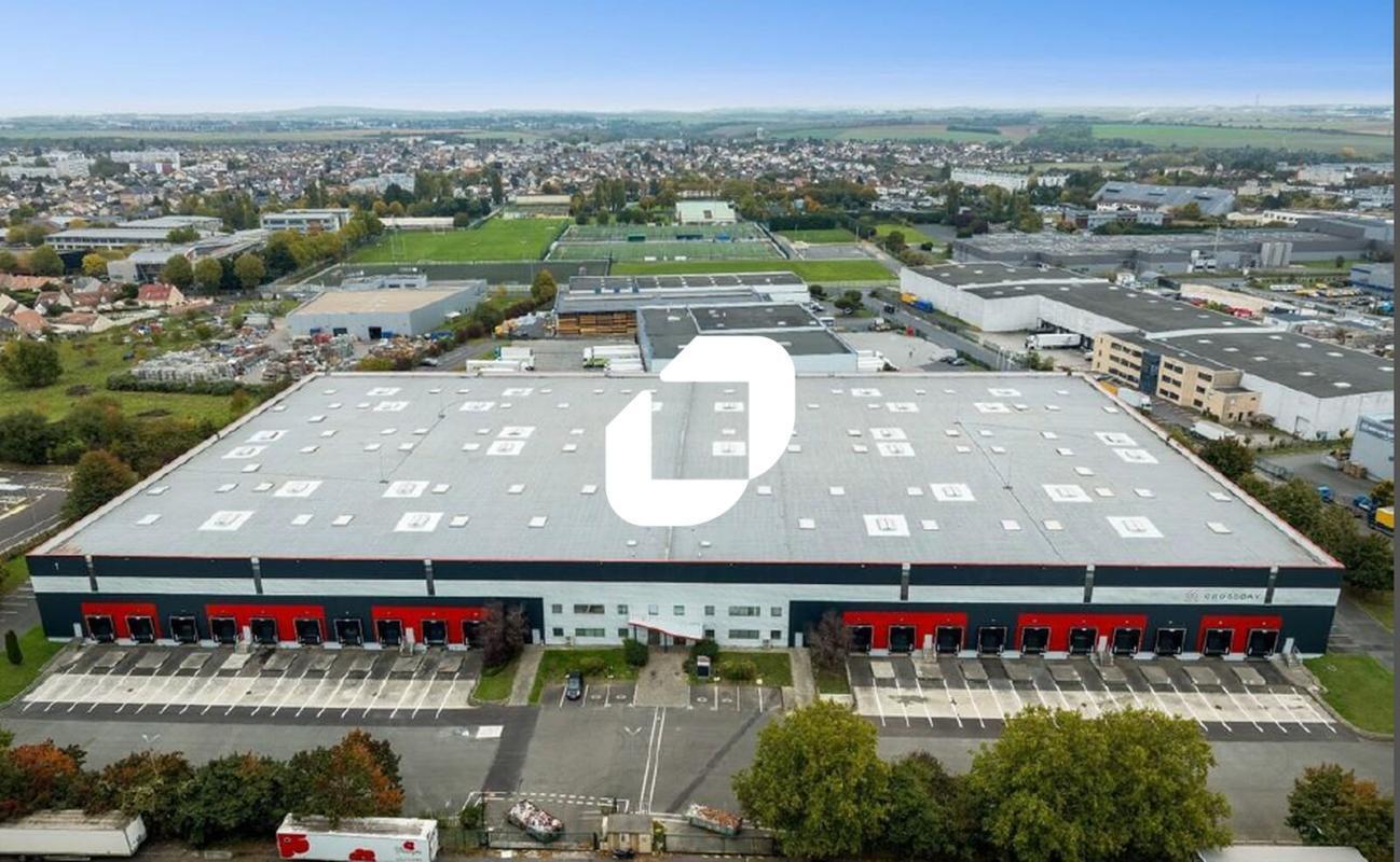 Industrial in Goussainville to rent Aerial- Image 1 of 10