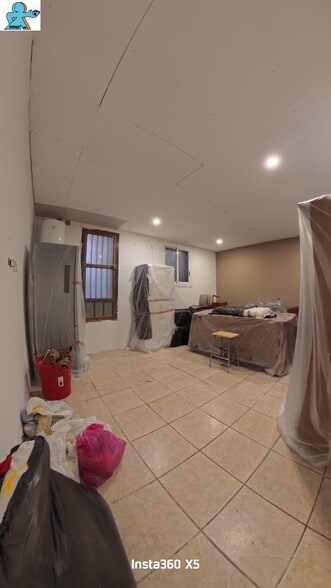 Carrer Montiu, 28, Montcada i Reixac, Barcelona for sale - Interior Photo - Image 2 of 2
