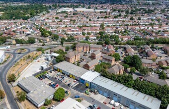 Beddington Farm Rd, Croydon to rent Aerial- Image 2 of 2