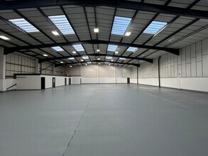 Arkwright Rd, Bedford to rent Interior Photo- Image 2 of 7