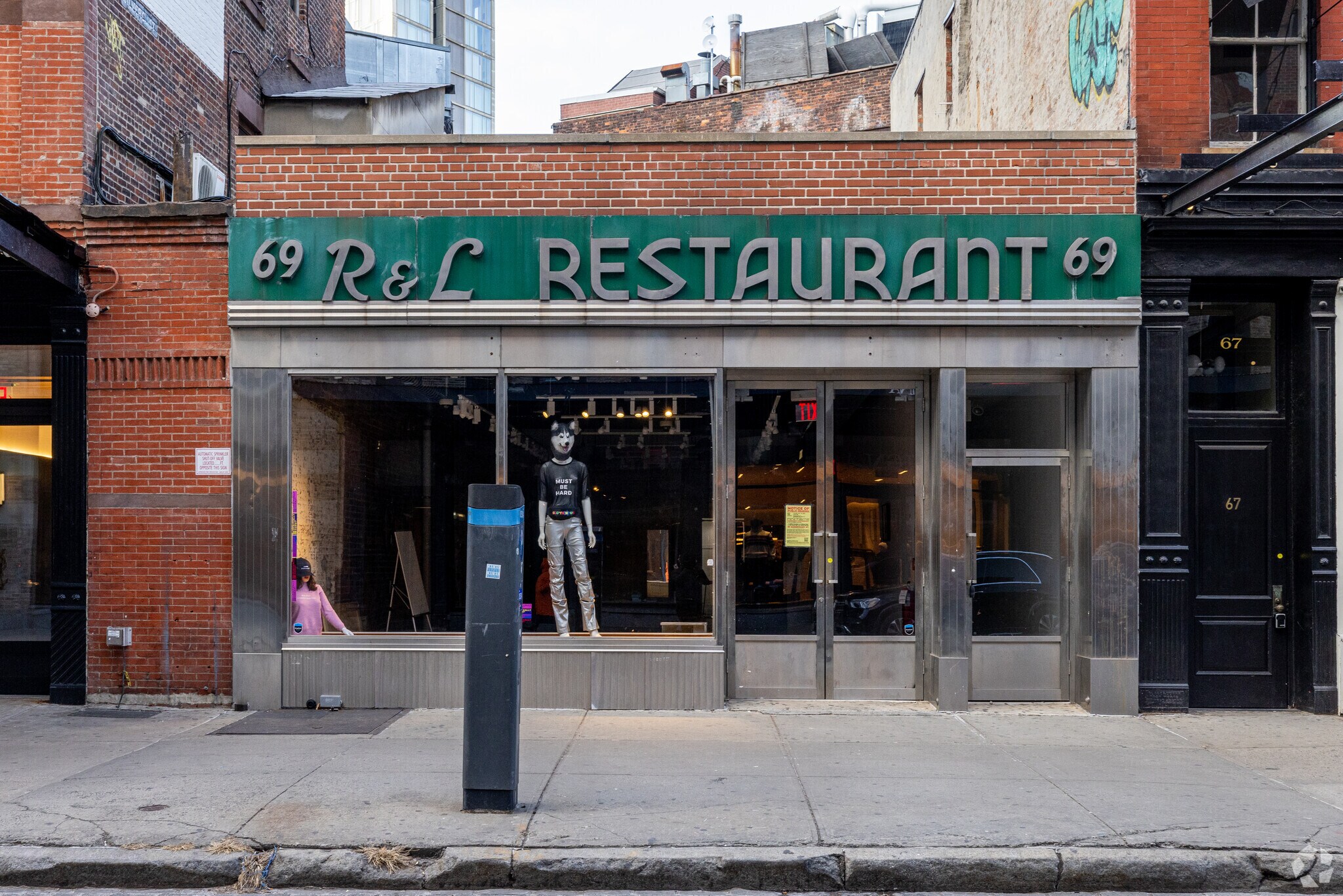 69 Gansevoort St, New York, NY for sale Primary Photo- Image 1 of 1