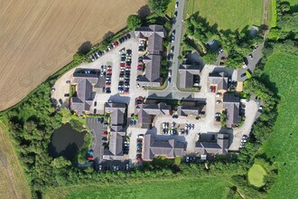 Park Ln, Chester, CHS - aerial  map view