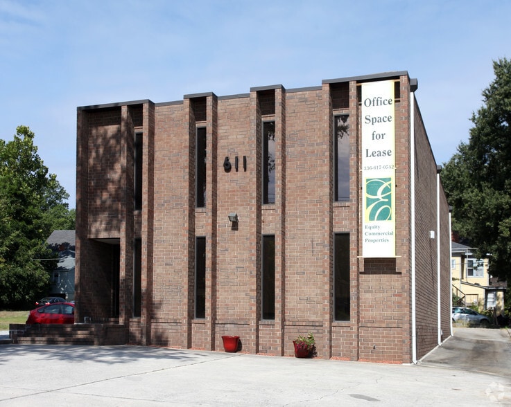 611 Summit Ave, Greensboro 27405 UK