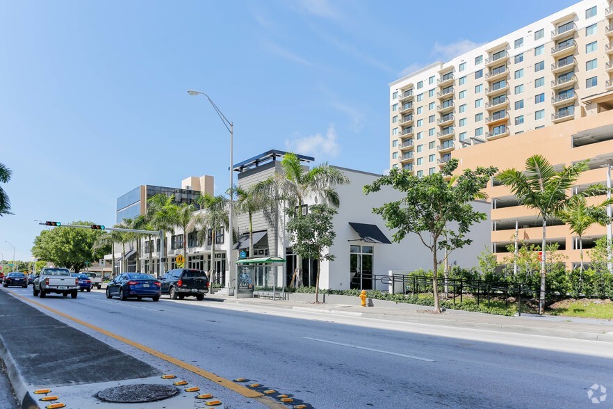 190 NW 42nd Ave, Miami, FL for sale - Building Photo - Image 1 of 1