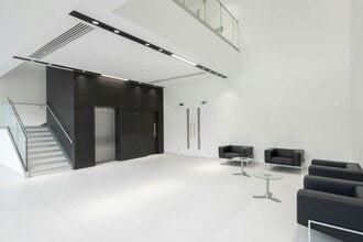 Crockford Ln, Chineham to rent Interior Photo- Image 2 of 5