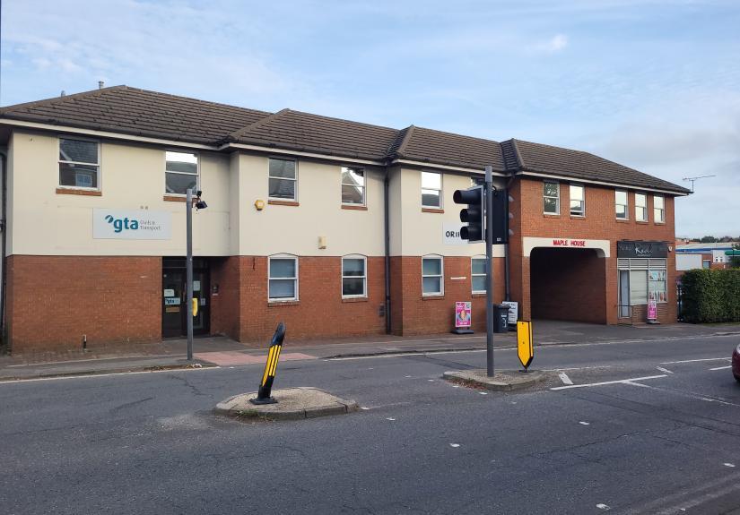 London Rd, Burgess Hill for sale - Primary Photo - Image 1 of 1