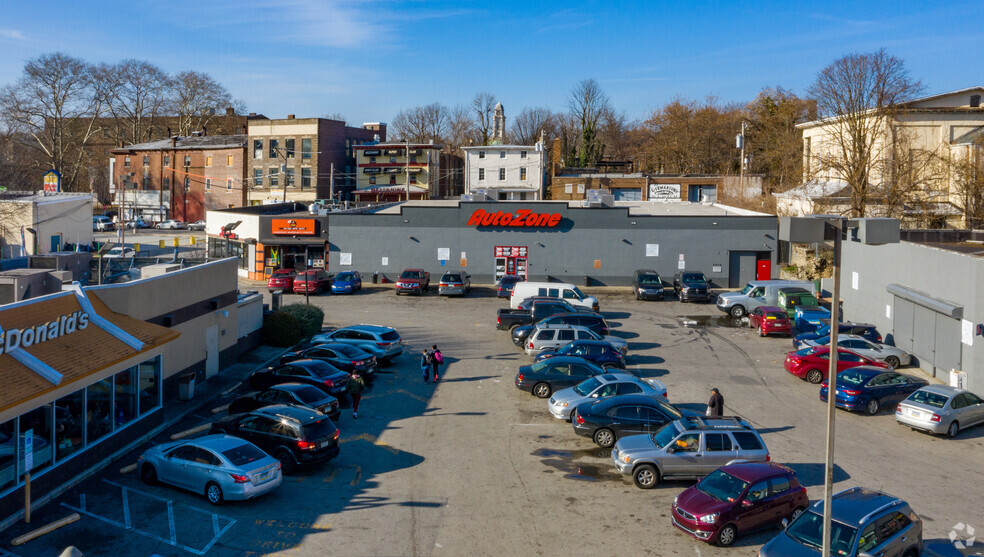 35 E Chelten Ave, Philadelphia, PA for sale - Aerial - Image 2 of 13