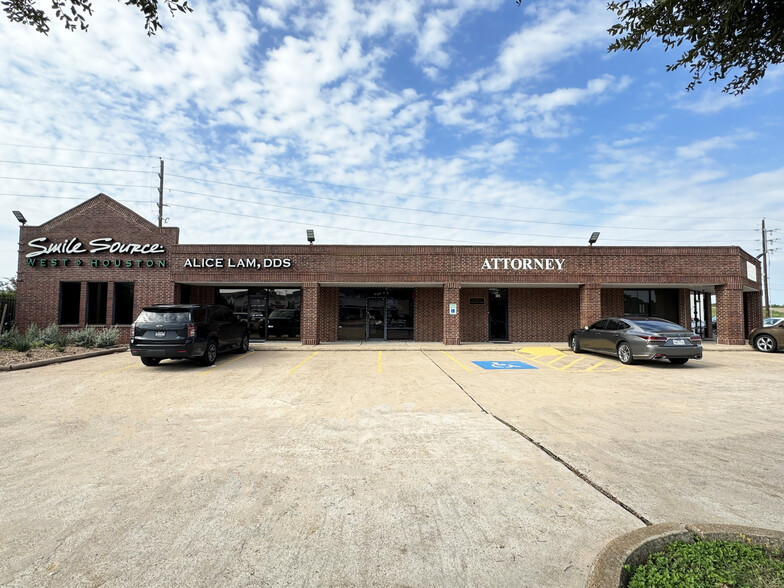 15300 Westheimer Rd, Houston, TX for rent - Building Photo - Image 1 of 1