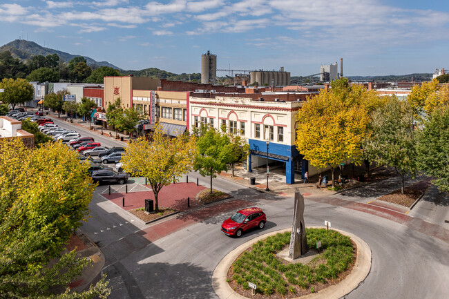 More details for 152-156 Broad Street, Kingsport, TN - Retail for Sale