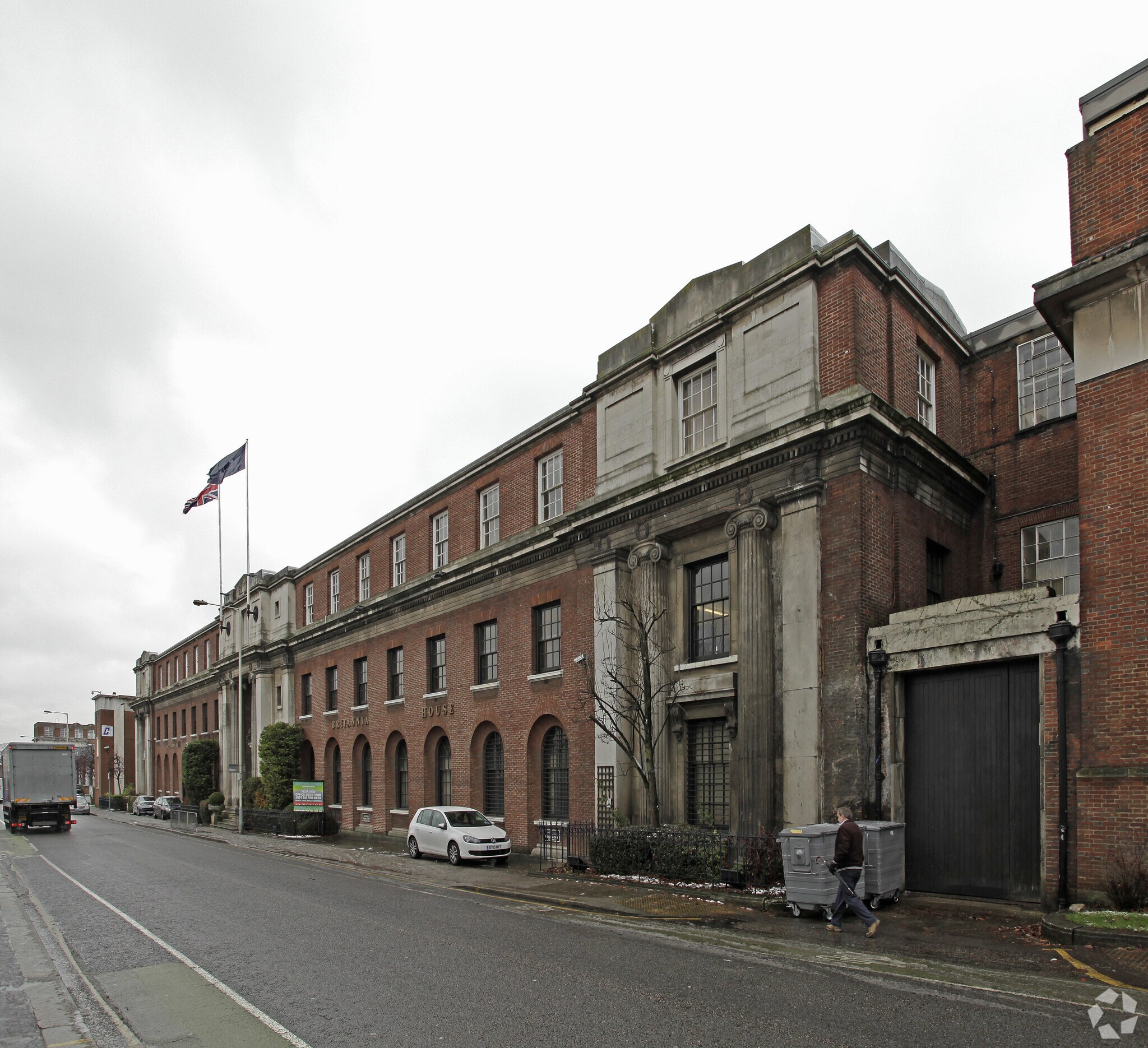 Leagrave Rd, Luton for sale Primary Photo- Image 1 of 1