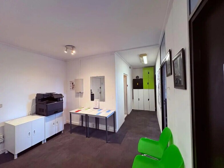 Office in Orvault to rent - Interior Photo - Image 3 of 13