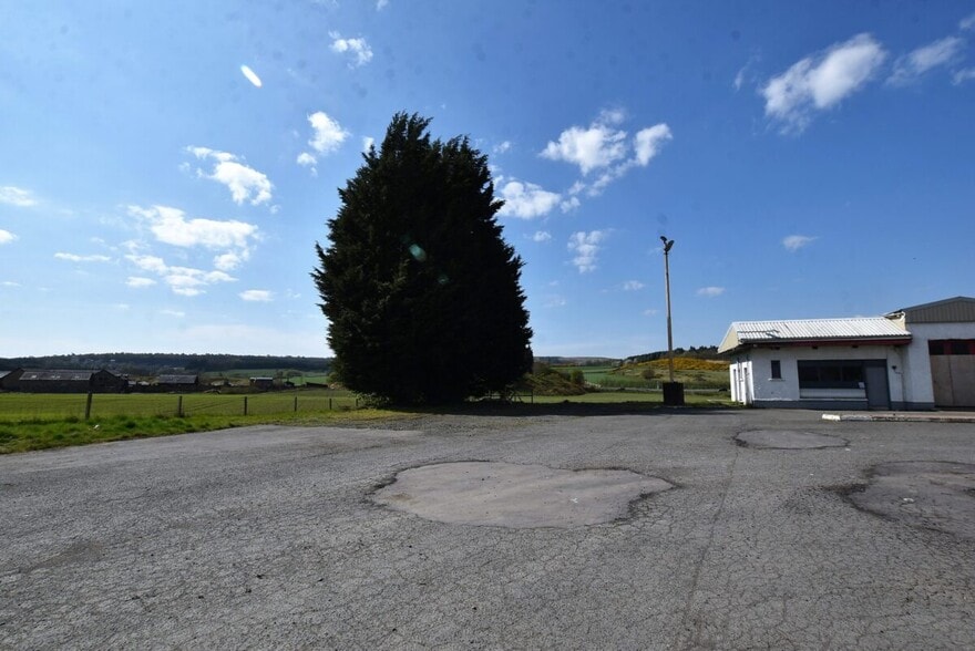 Stirling Rd, Denny for sale - Primary Photo - Image 1 of 1