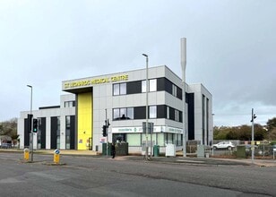 130 Bexhill Rd, St. Leonards-On-Sea to rent Building Photo- Image 1 of 5