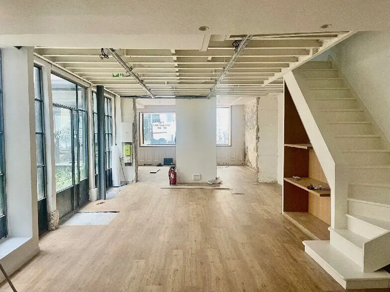 Office in Paris for sale - Interior Photo - Image 3 of 9