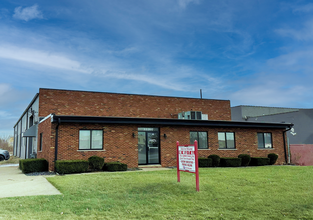 33360 Groesbeck Hwy, Fraser, MI for rent Building Photo- Image 1 of 1