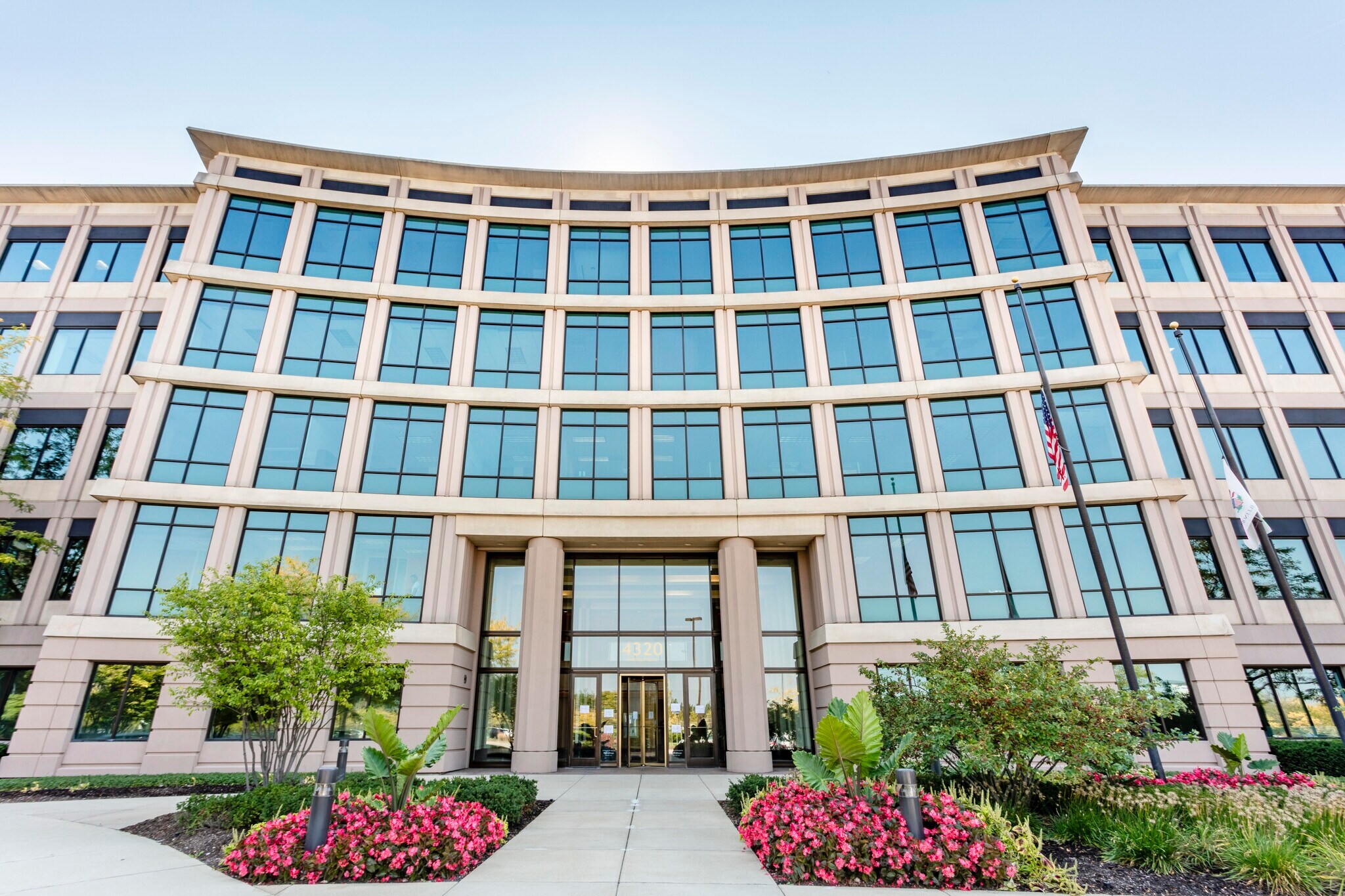 4320 Winfield Rd, Warrenville, IL to rent Building Photo- Image 1 of 28