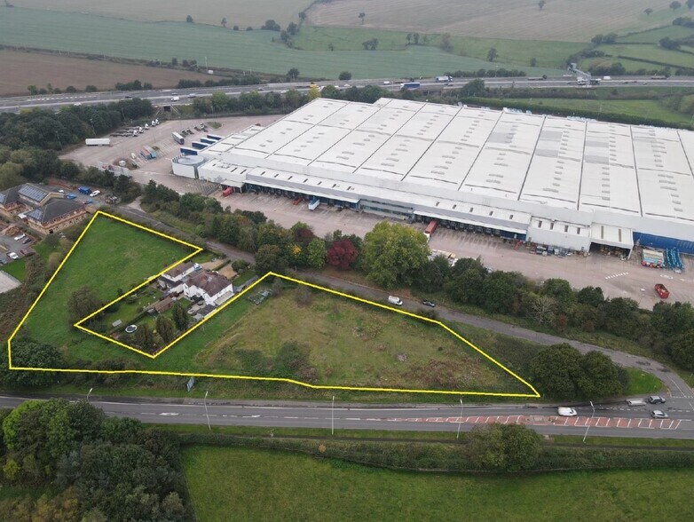 Old Wolverhampton Rd, Stafford for sale - Primary Photo - Image 1 of 1