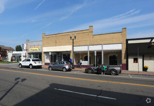 111-113 W Main St, Endicott, NY for sale Primary Photo- Image 1 of 1