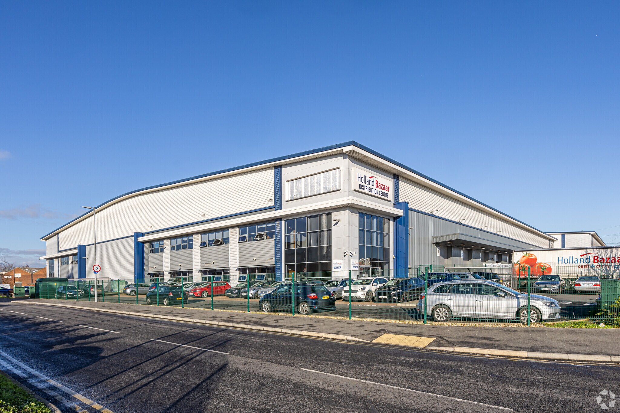 East Duck Lees Ln, Enfield for sale Primary Photo- Image 1 of 1