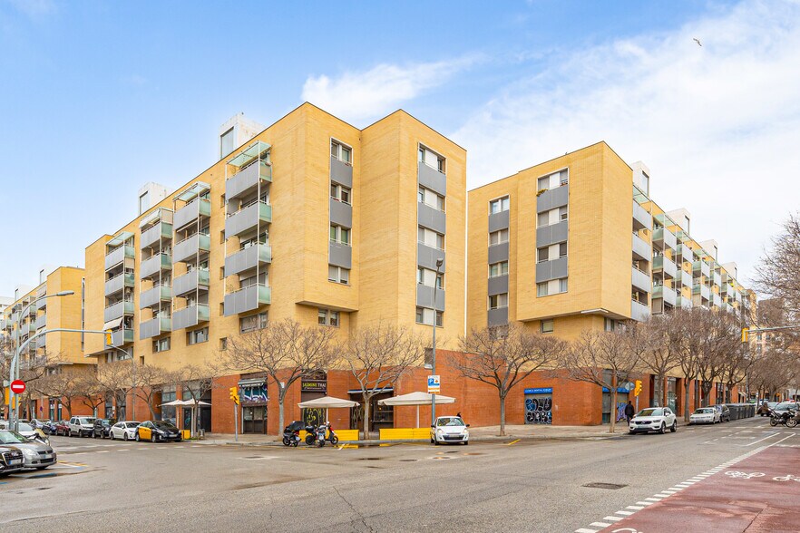 Retail in Barcelona, Barcelona to rent - Floor Plan - Image 1 of 2