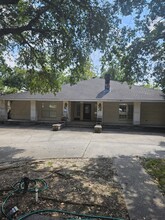 408 Staitti St, Humble, TX for sale Primary Photo- Image 1 of 1