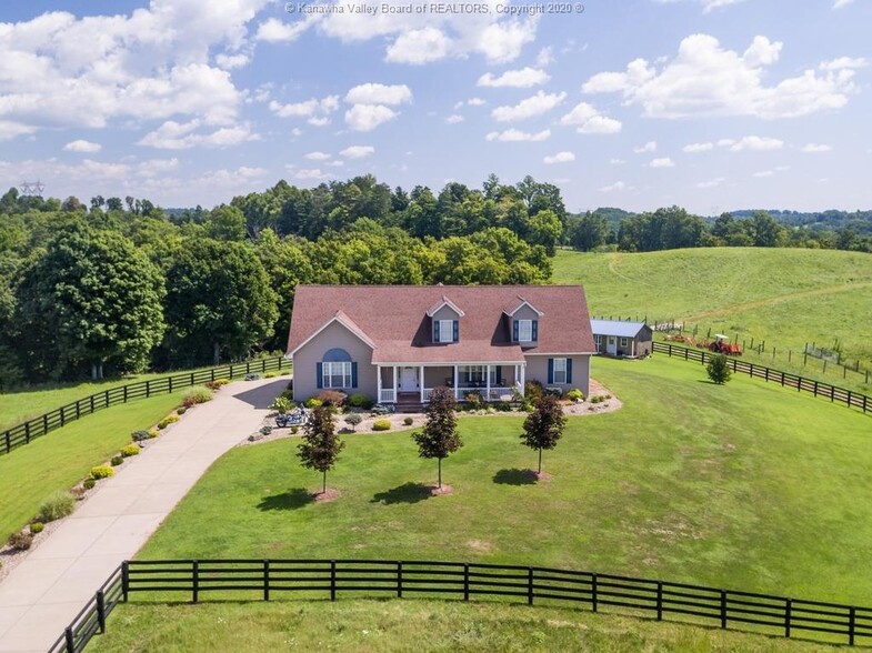 2388 Creston Rd, Evans, WV for sale - Primary Photo - Image 1 of 1