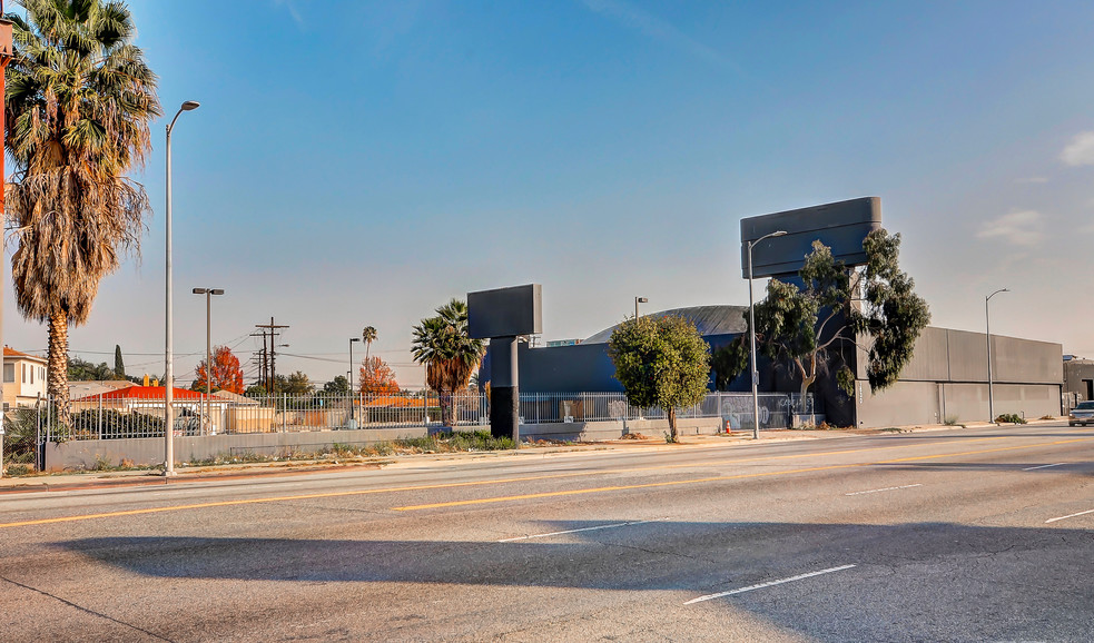 1830 S La Cienega Blvd, Los Angeles, CA for rent - Primary Photo - Image 1 of 5