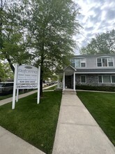 1023 Forest Hill Rd, Staten Island, NY for rent Building Photo- Image 1 of 12