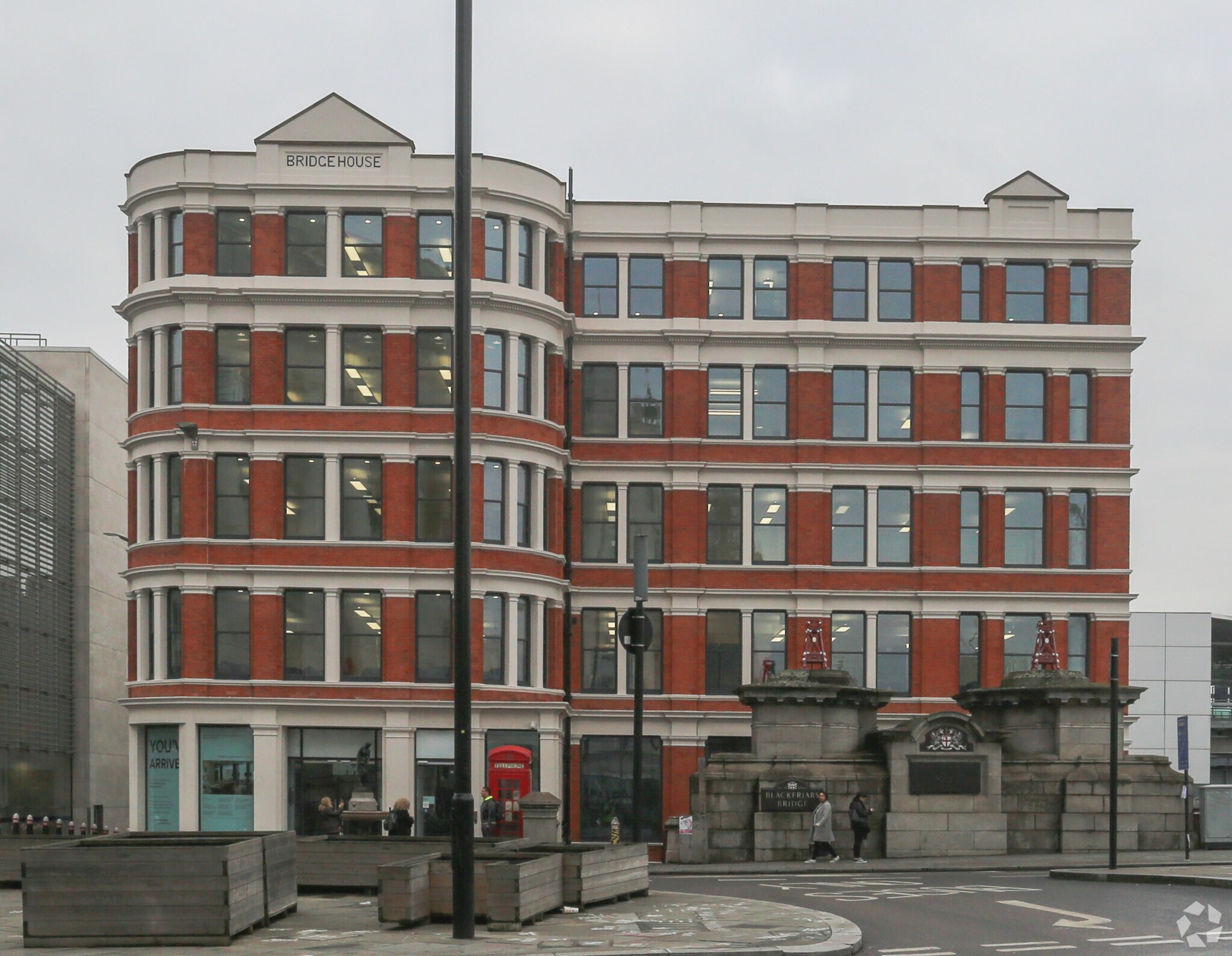 181 Queen Victoria St, London to rent Primary Photo- Image 1 of 7