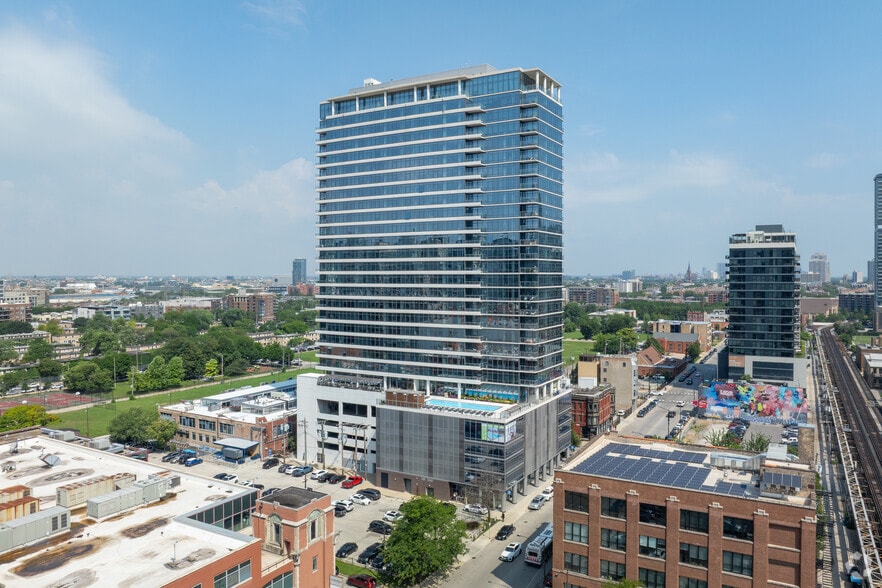 347 W Chestnut St, Chicago, IL for sale - Primary Photo - Image 1 of 1