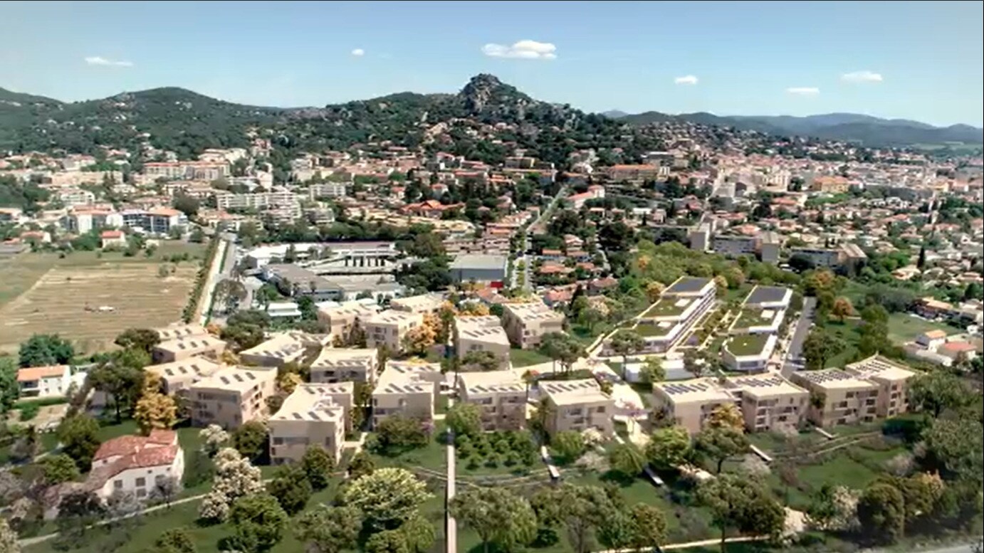 Retail in Hyères to rent Building Photo- Image 1 of 5