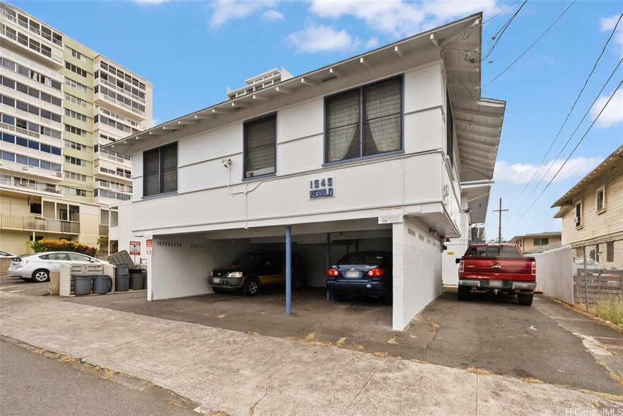 1545 Kewalo St, Honolulu, HI for sale - Building Photo - Image 2 of 9