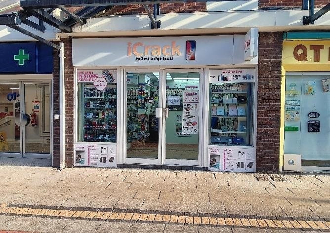 Gresley Row, Lichfield to rent - Building Photo - Image 2 of 8