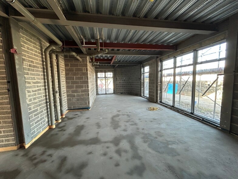 Paintworks, Bristol to rent - Building Photo - Image 2 of 8