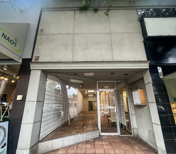 2845 Granville St, Vancouver, BC for rent - Primary Photo - Image 1 of 2