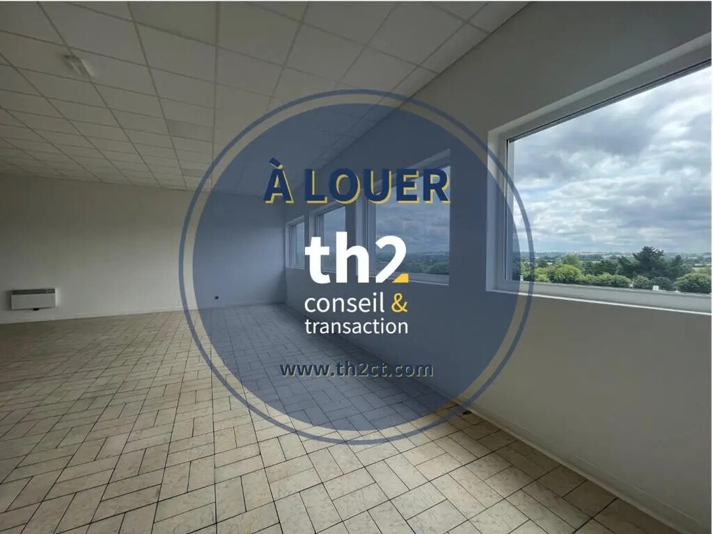 Location Local d'activités 200 m² - Photo 1